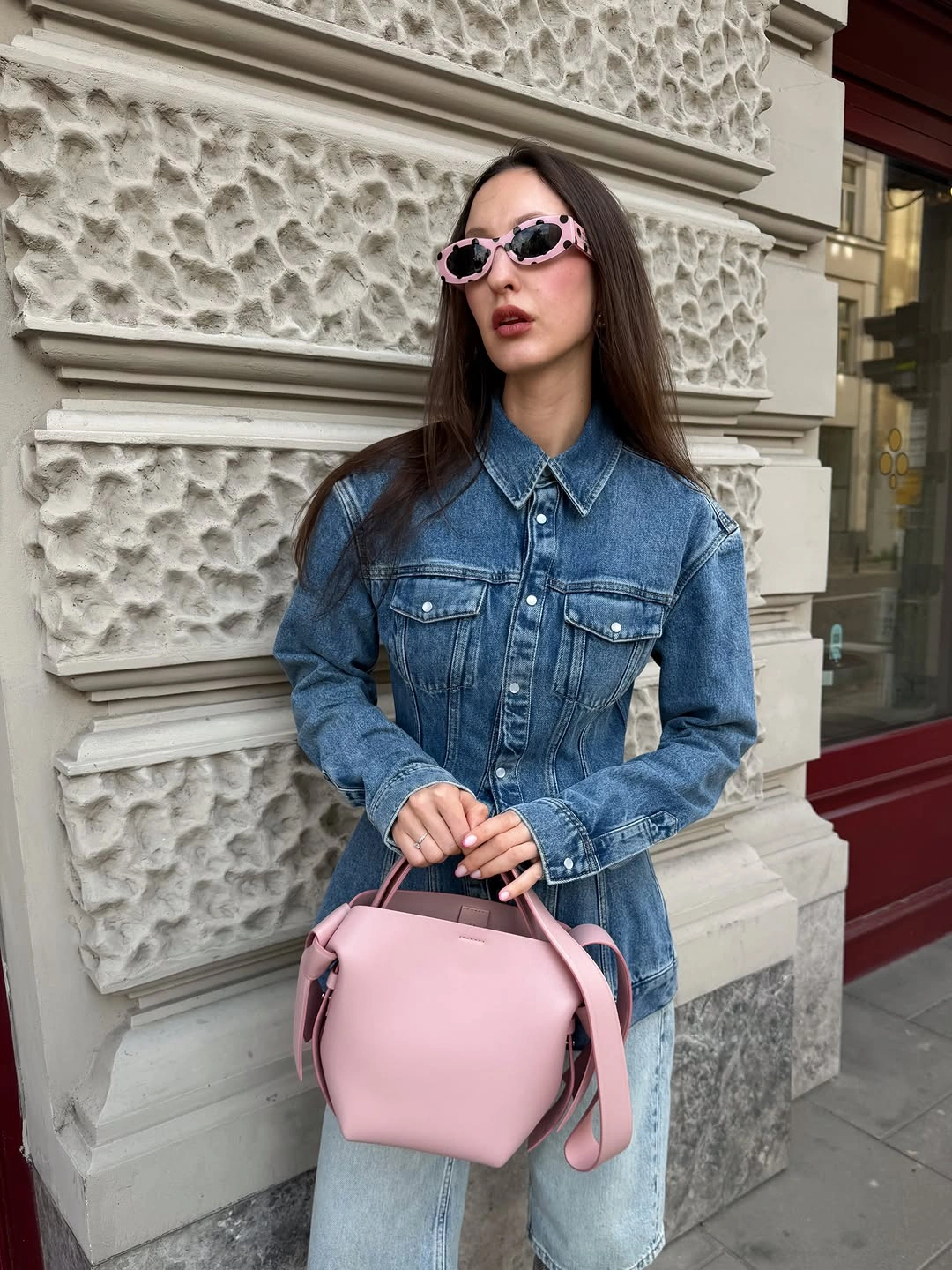 october fashion trends 2026 Denim Tailoring With Bubblegum Pink