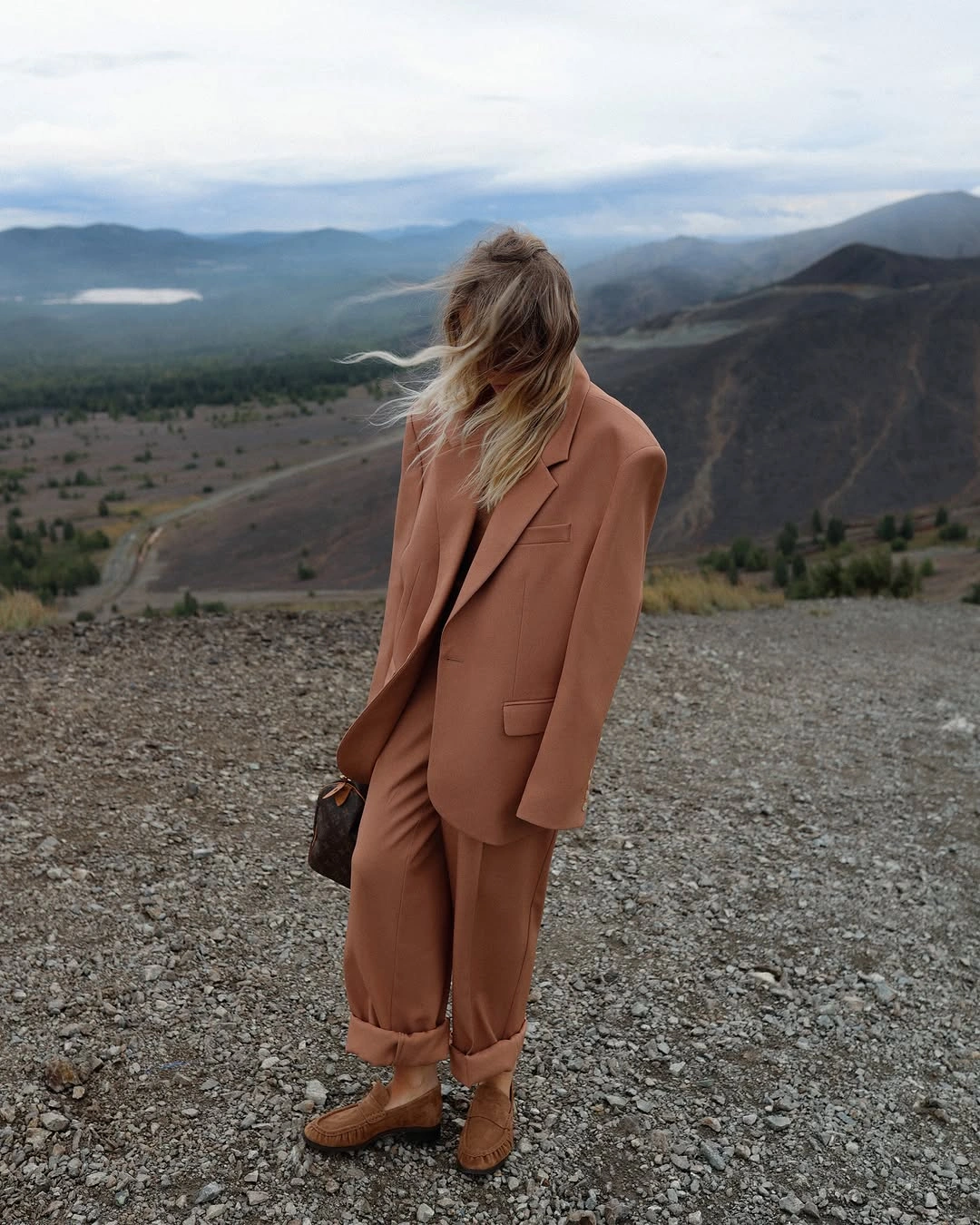 october fashion trends 2026 Head To Toe Cinnamon Tailoring
