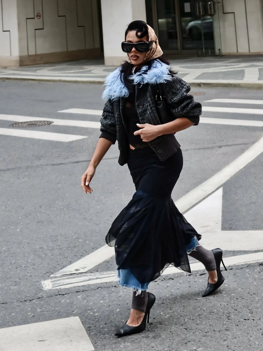 october fashion trends 2026 Feathers And Dramatic Black Layers