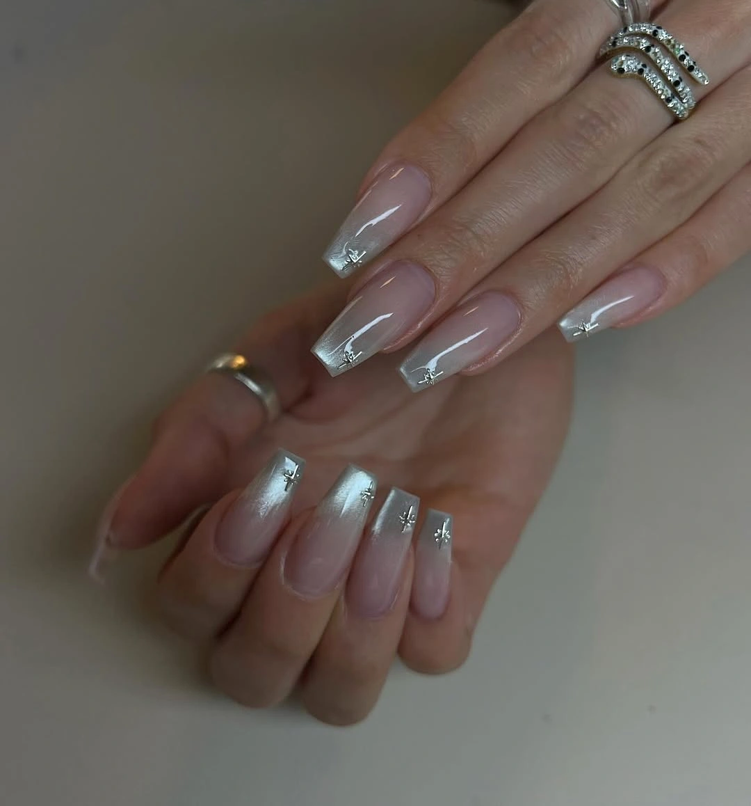 october nail colours 2026 Silver Frost Square Tips