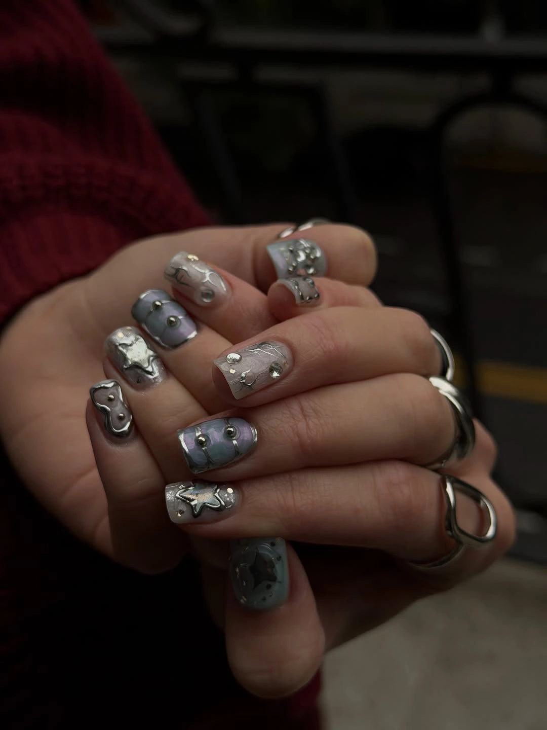 october nail colours 2026 Liquid Silver Short Square Nails