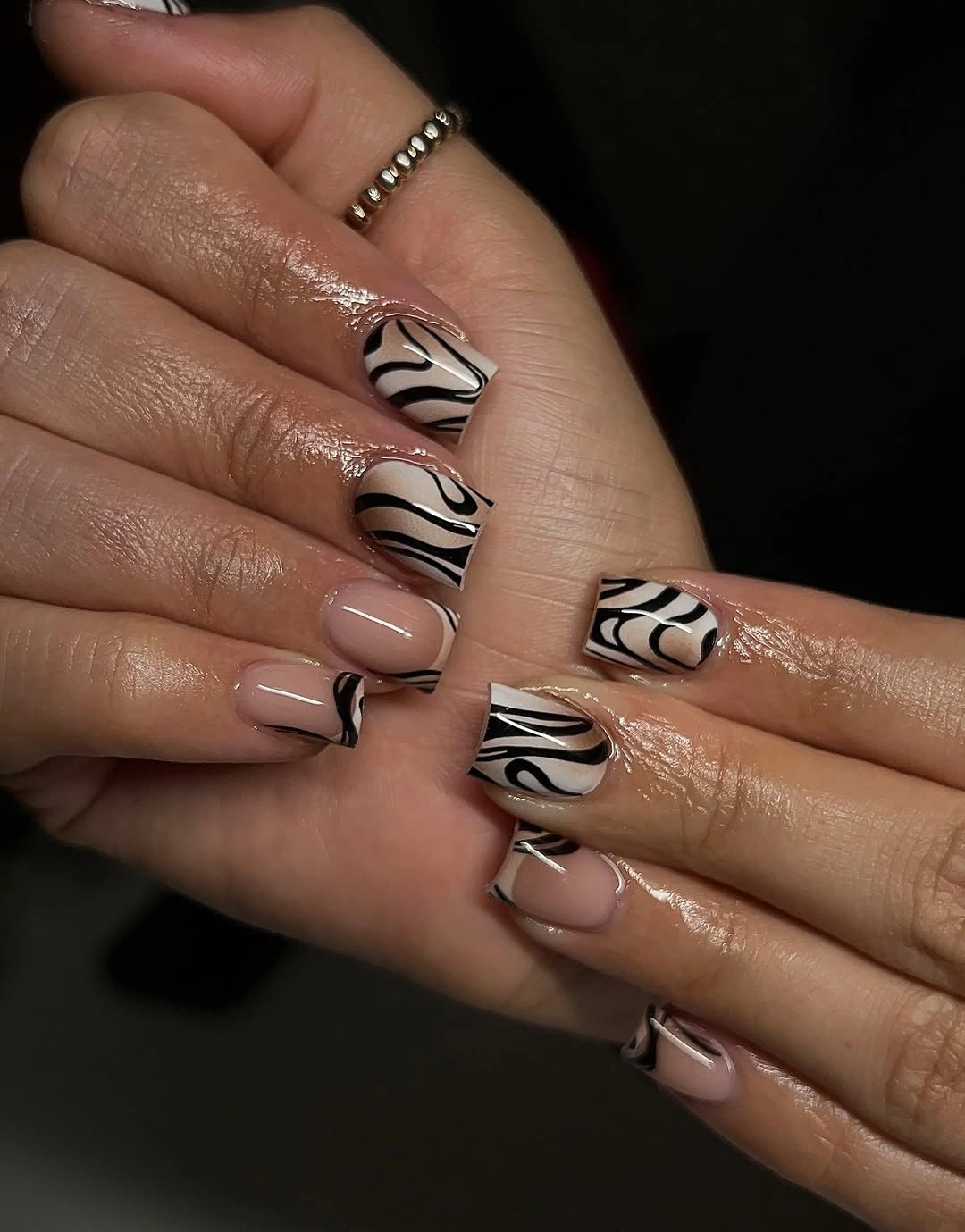 simple fall short nails Abstract Black And White Waves