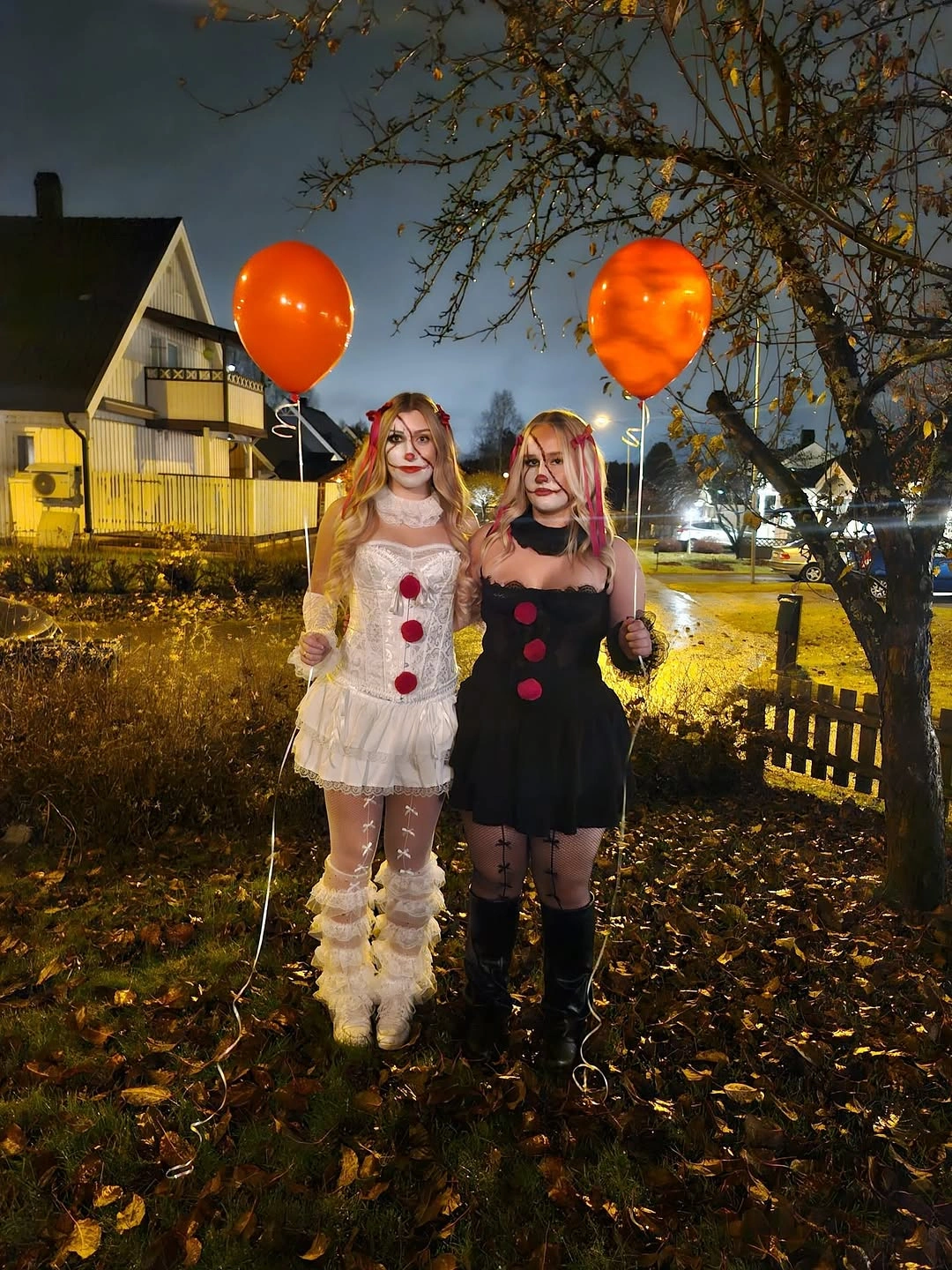 trendy halloween outfits 2026 Matching Clown Duo