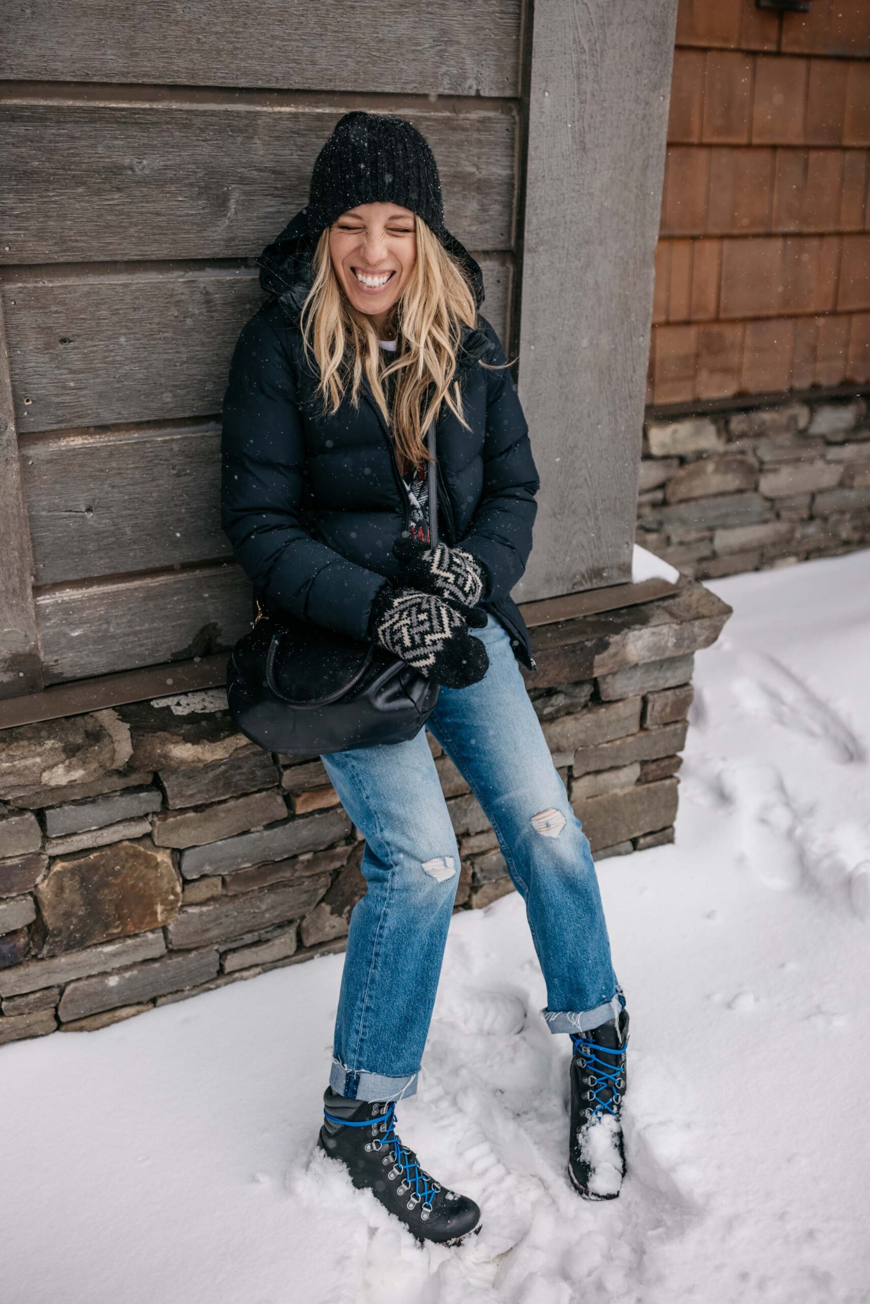 The Best Boots To Wear With Straight Leg Jeans - The Mom Edit