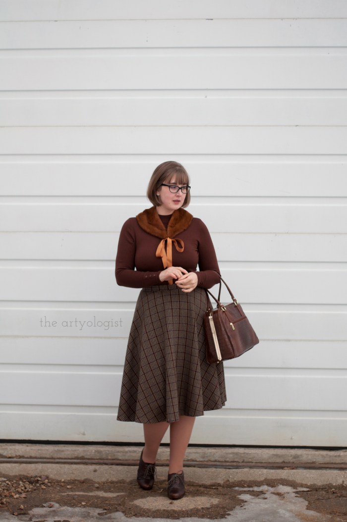 Tweed Plaid Circle Skirt with Faux Fur Collar Sweater — Winter Skirt Outfits