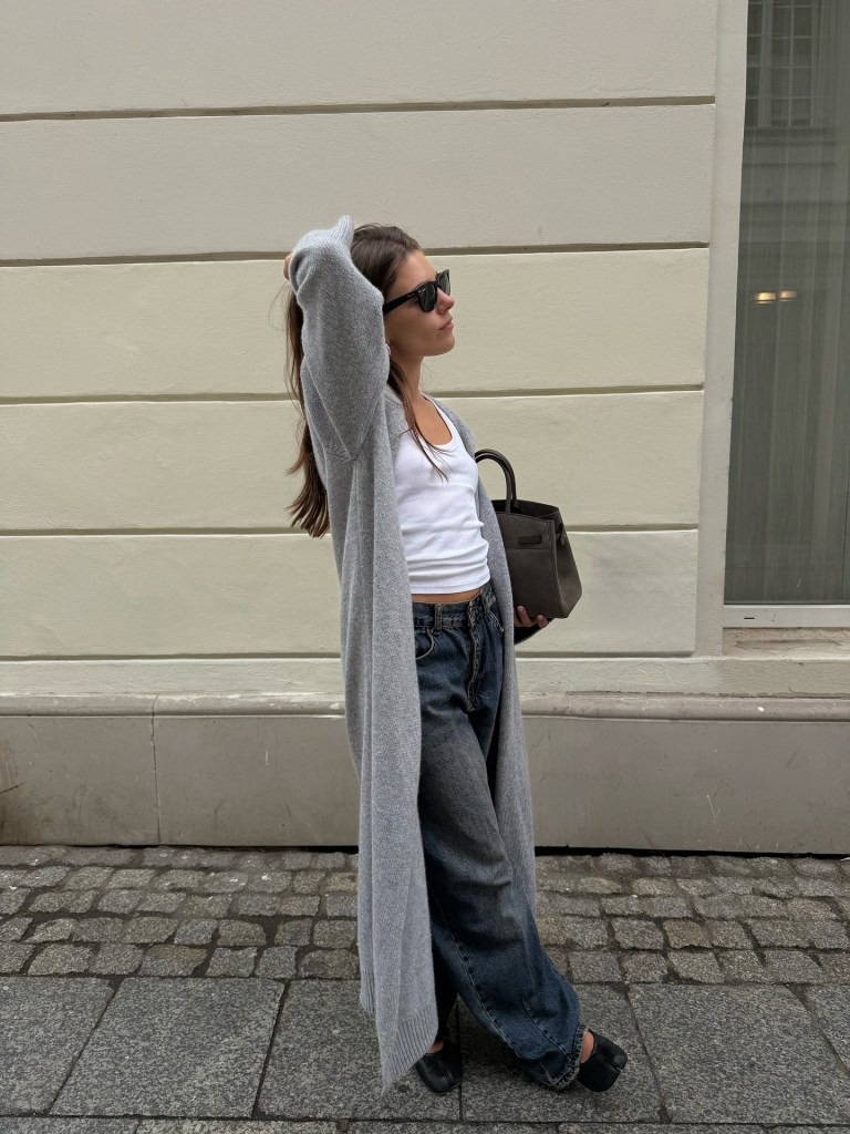 Long Grey Cardigan with White Tank and Wide-Leg Jeans — Cardigan Outfits
