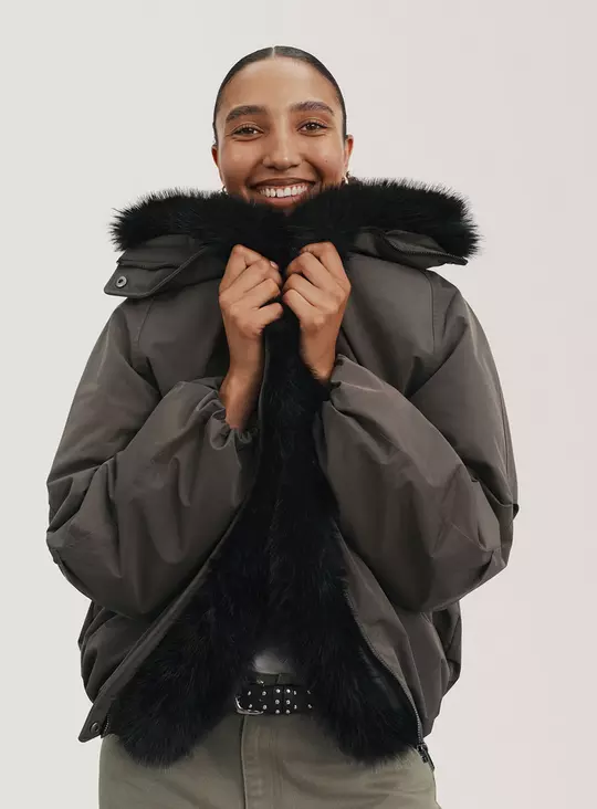Grey Puffer Parka with Dramatic Black Fur Lining — Parka Outfits