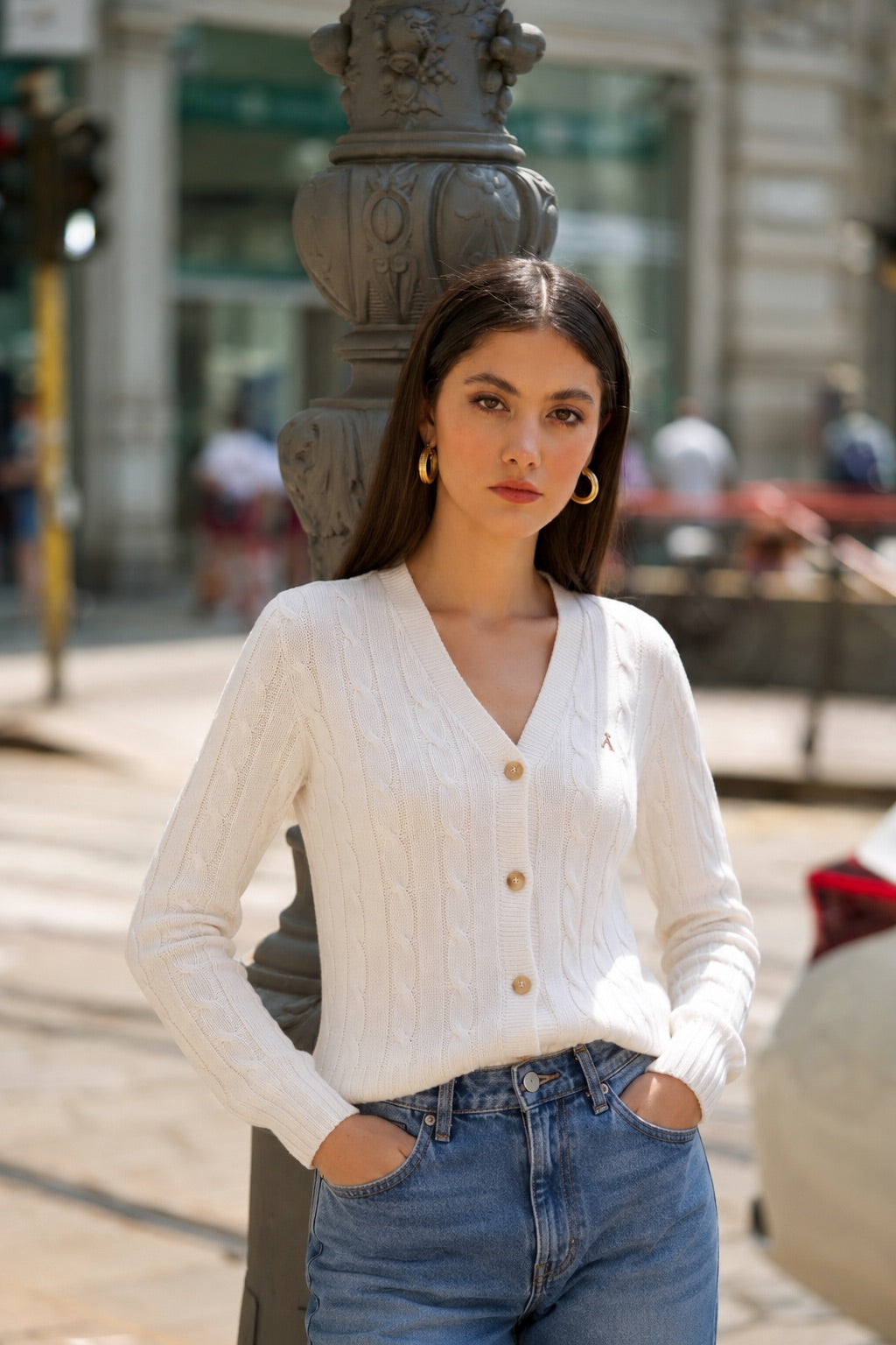 Classic Elegance: White Cable Knit Cardigan with Denim Classic Elegance: White Cable Knit Cardigan with Denim — Sweater Outfits
