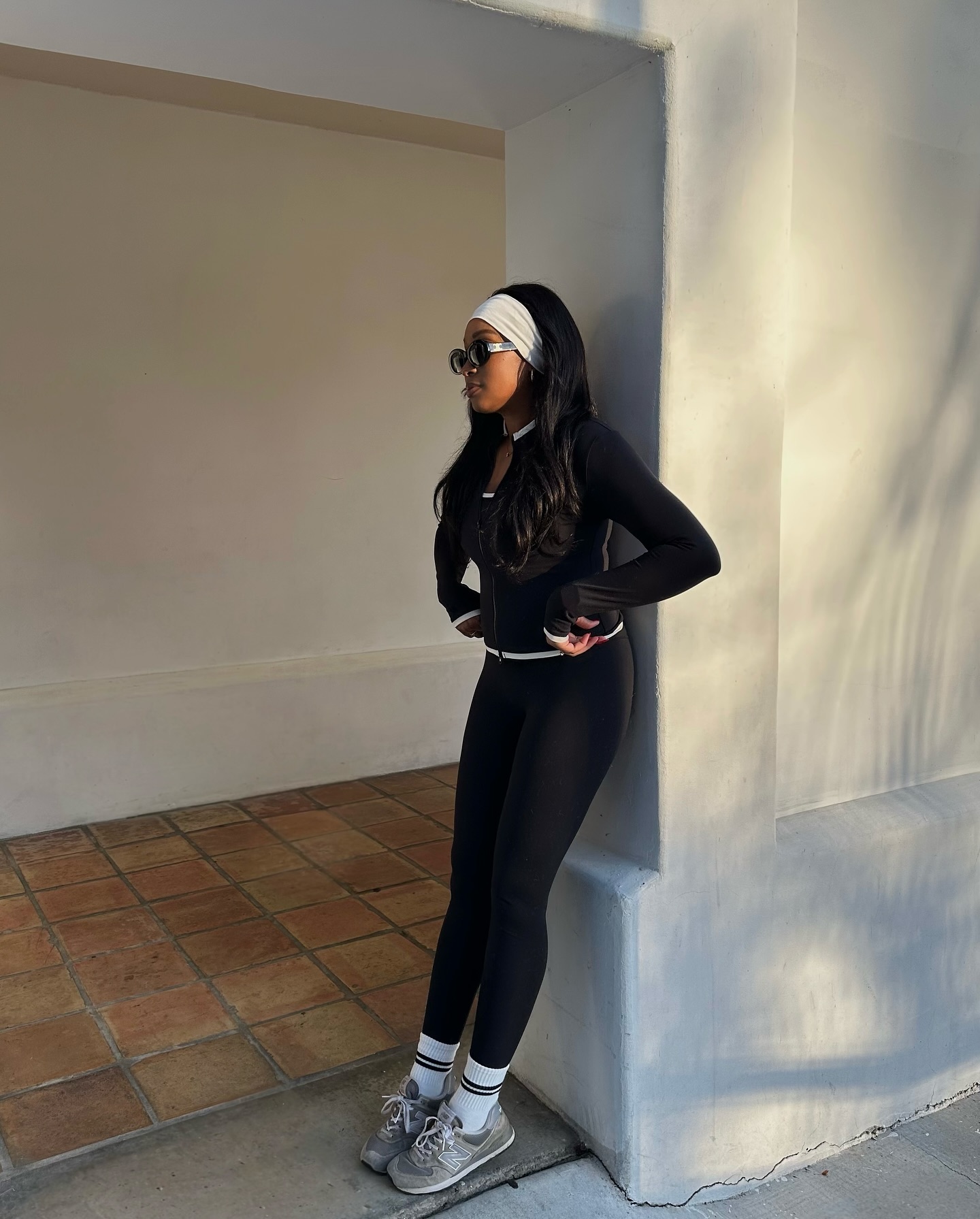 Athletic Monochrome: Tracksuit and Sneakers Athletic Monochrome: Tracksuit and Sneakers — Winter Outfits with Sneakers