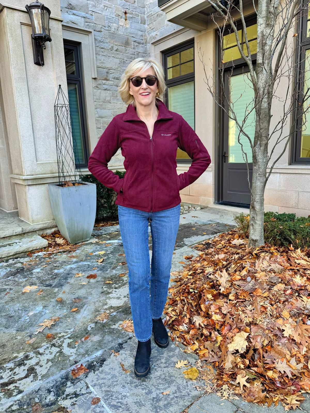 Casual Warmth: Burgundy Fleece Jacket — Winter Outfits for Women Over 40