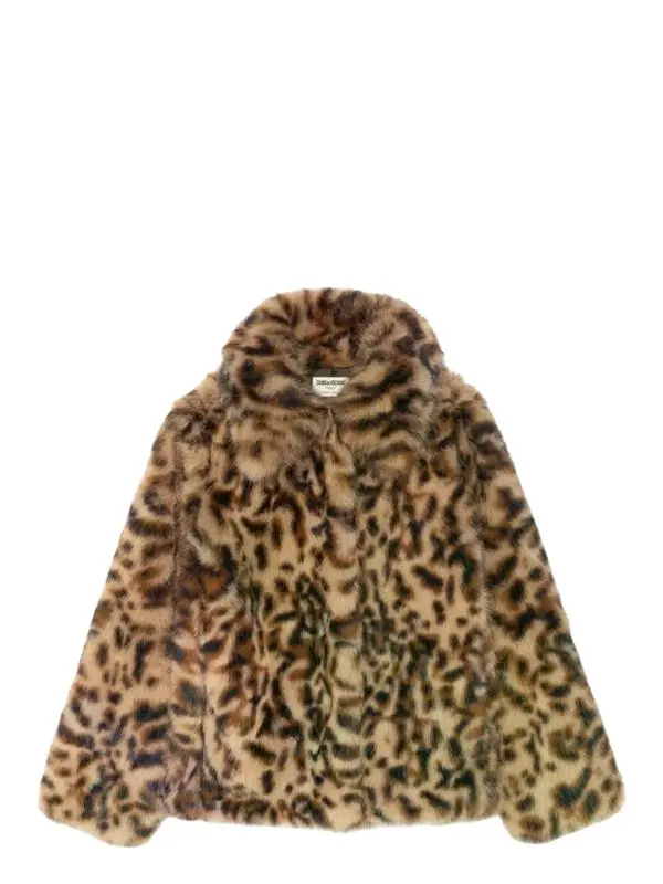 Oversized Leopard Coat over a Black Dress Oversized Leopard Coat over a Black Dress — Leopard Coat Outfits