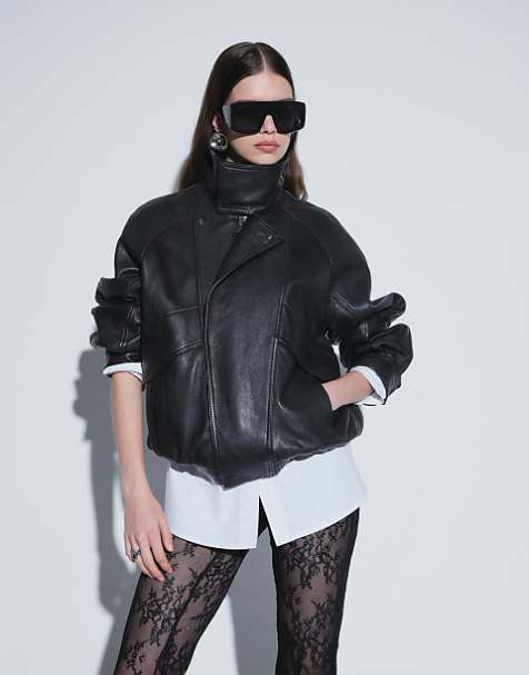 Oversized Leather Jacket with Collared Shirt and Lace Tights — Winter Concert Outfits