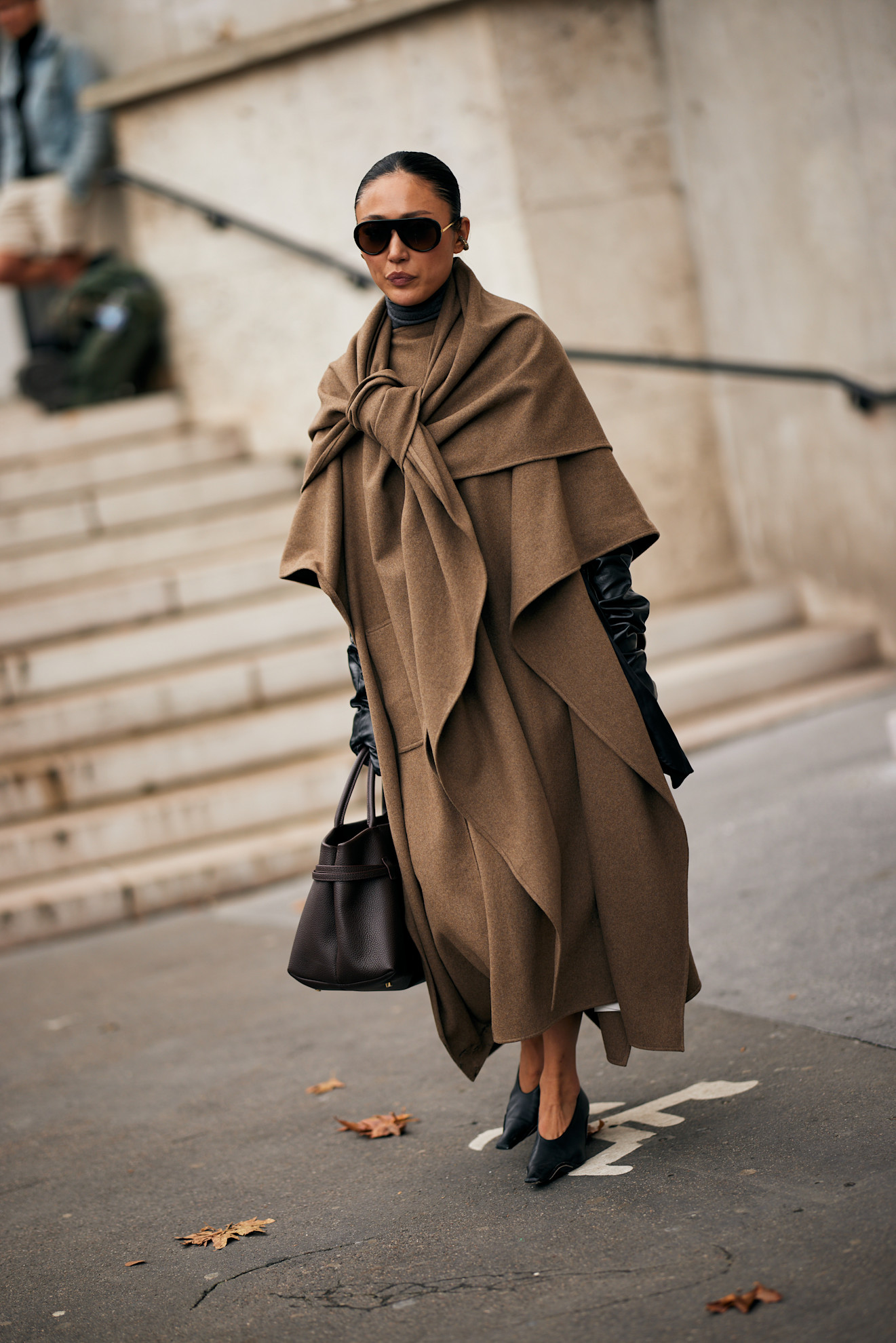 Dramatic Knotted Cape for Italian Evening Sophistication — Italy Winter Outfits