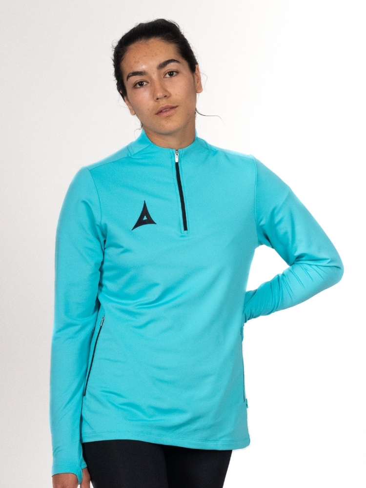 Bright Blue Quarter-Zip for Technical Workouts — Winter Workout Outfits