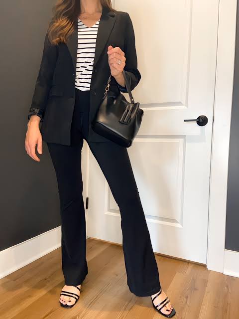 Smart Casual Polish: Black Flare Leggings with Blazer Smart Casual Polish: Black Flare Leggings with Blazer — Flare Leggings Outfits