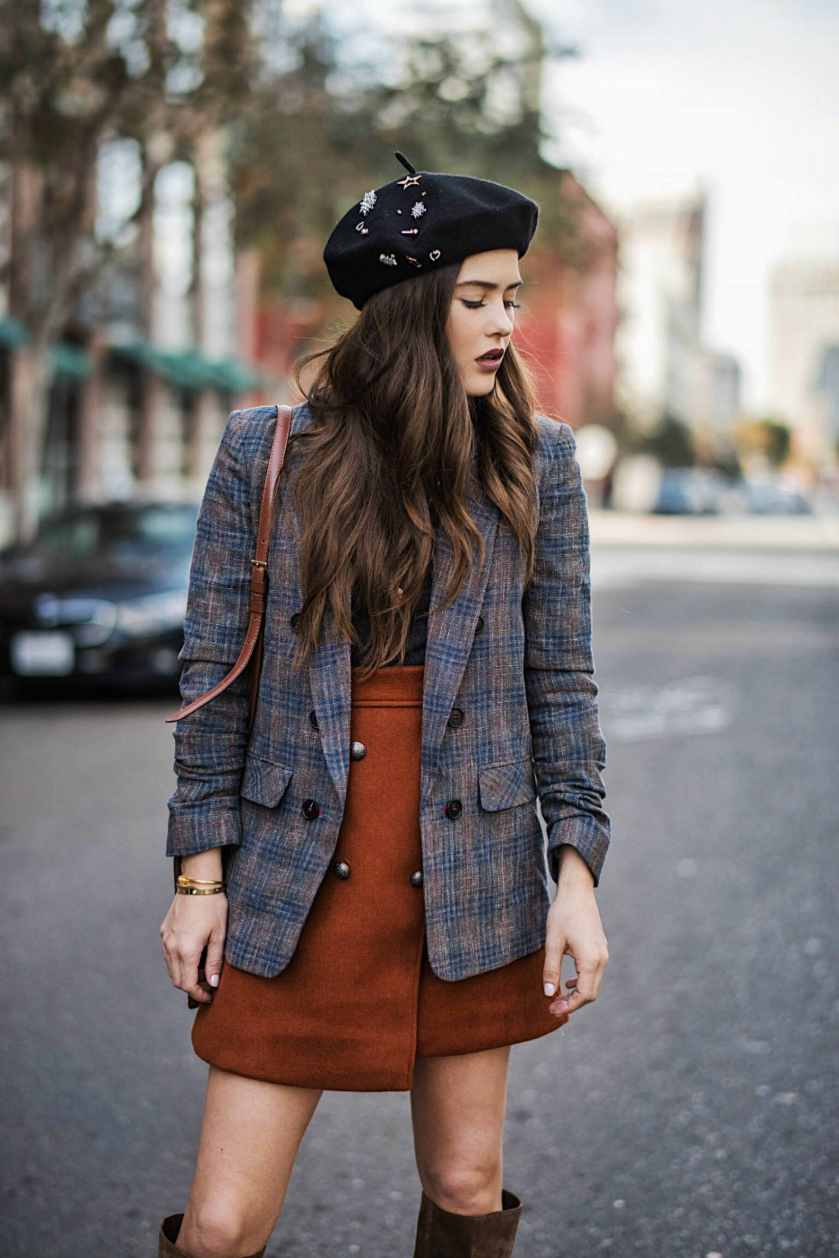 Playful Pattern Mixing: Embellished Beret with Plaid Blazer — Beret Outfits