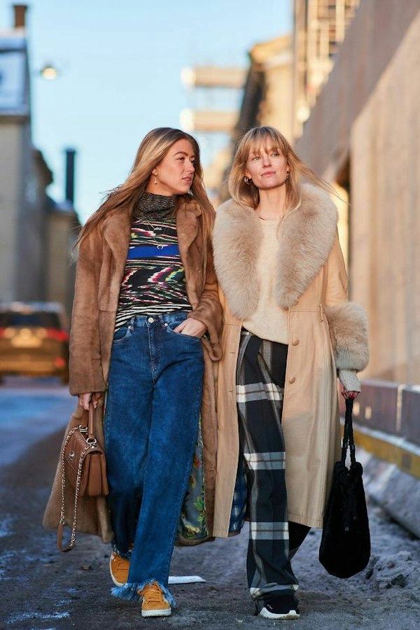 Beige Fur-Collar Coat with Plaid Trousers: Cozy Winter Outdoor Style — Scandinavian Winter Outfits