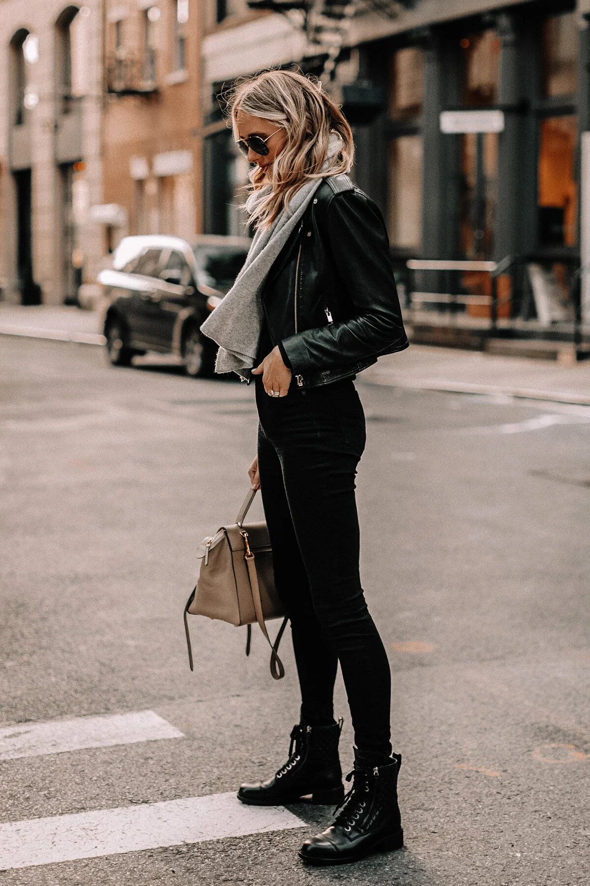 Combat Boots with Leather Jacket and Scarf Combat Boots with Leather Jacket and Scarf — Combat Boots Outfits