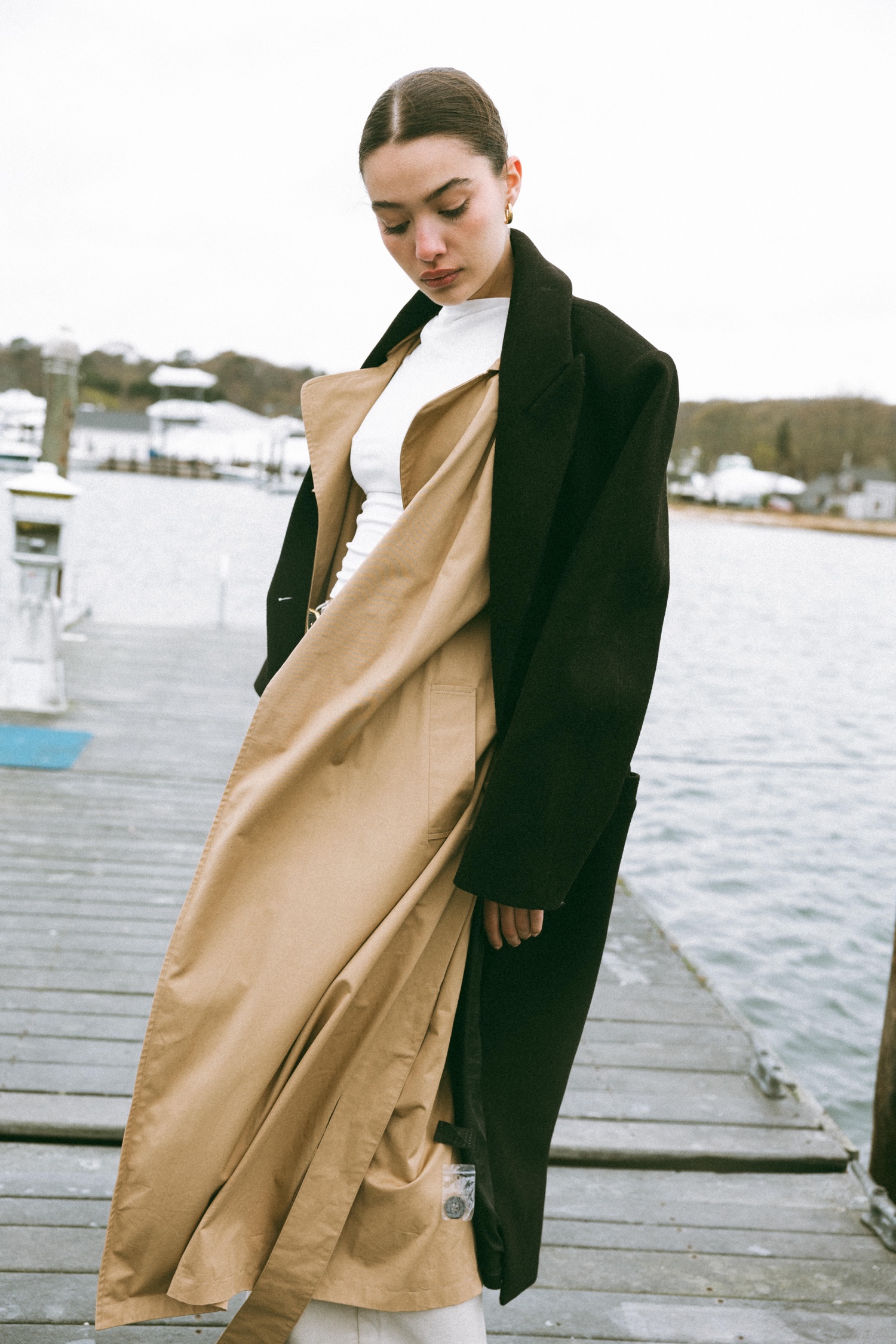 Layered Coats: Oversized Wool Over Trench for a Sophisticated Look — Winter Photoshoot Outfits