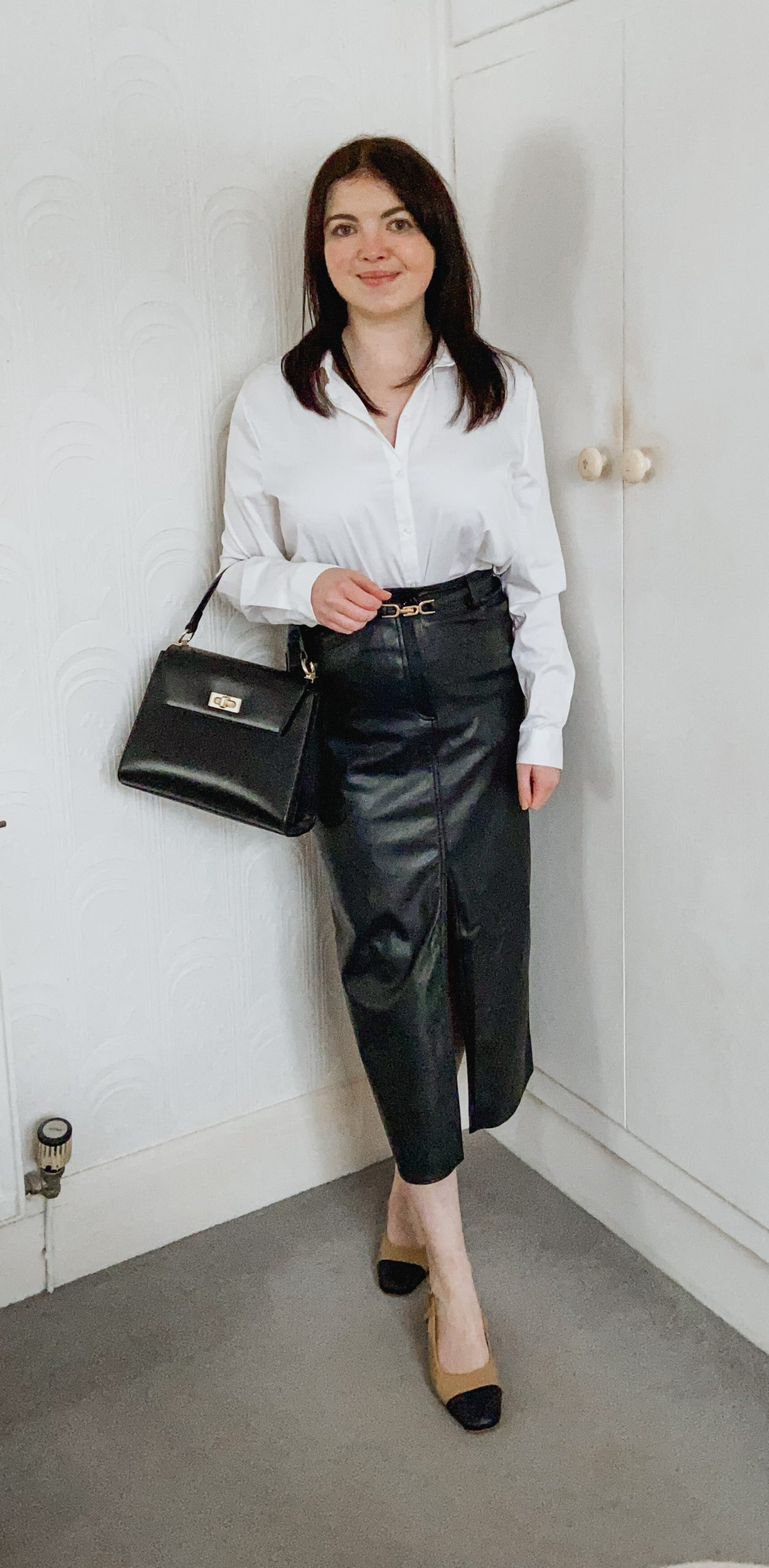 Black Leather Pencil Midi Skirt with White Button-Down and Cap-Toe Heels Black Leather Pencil Midi Skirt with White Button-Down and Cap-Toe Heels — Leather Skirt Outfits