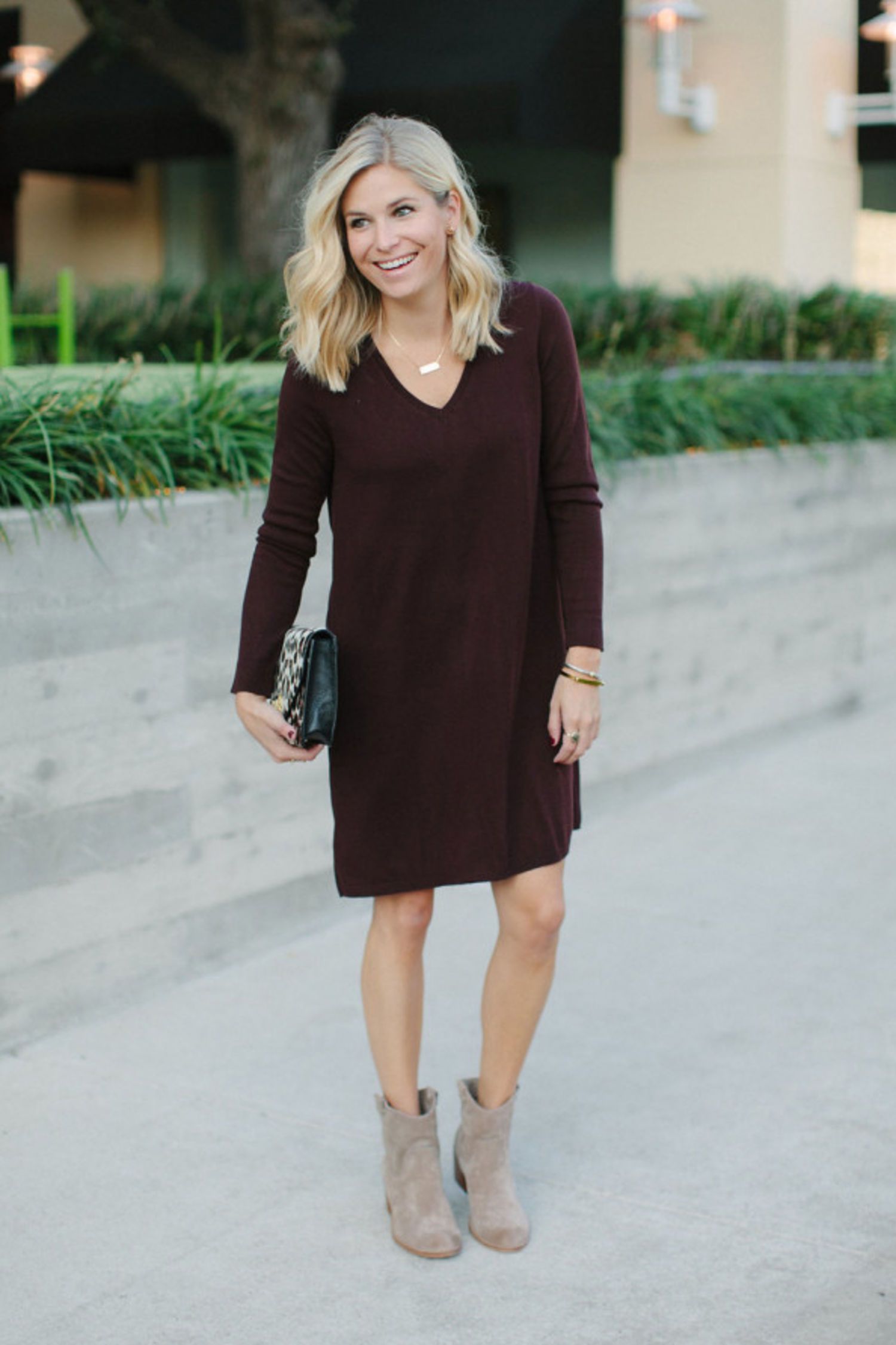 Burgundy V-Neck Sweater Dress Outfit Idea Burgundy V-Neck Sweater Dress Outfit Idea — Sweater Dress Outfits