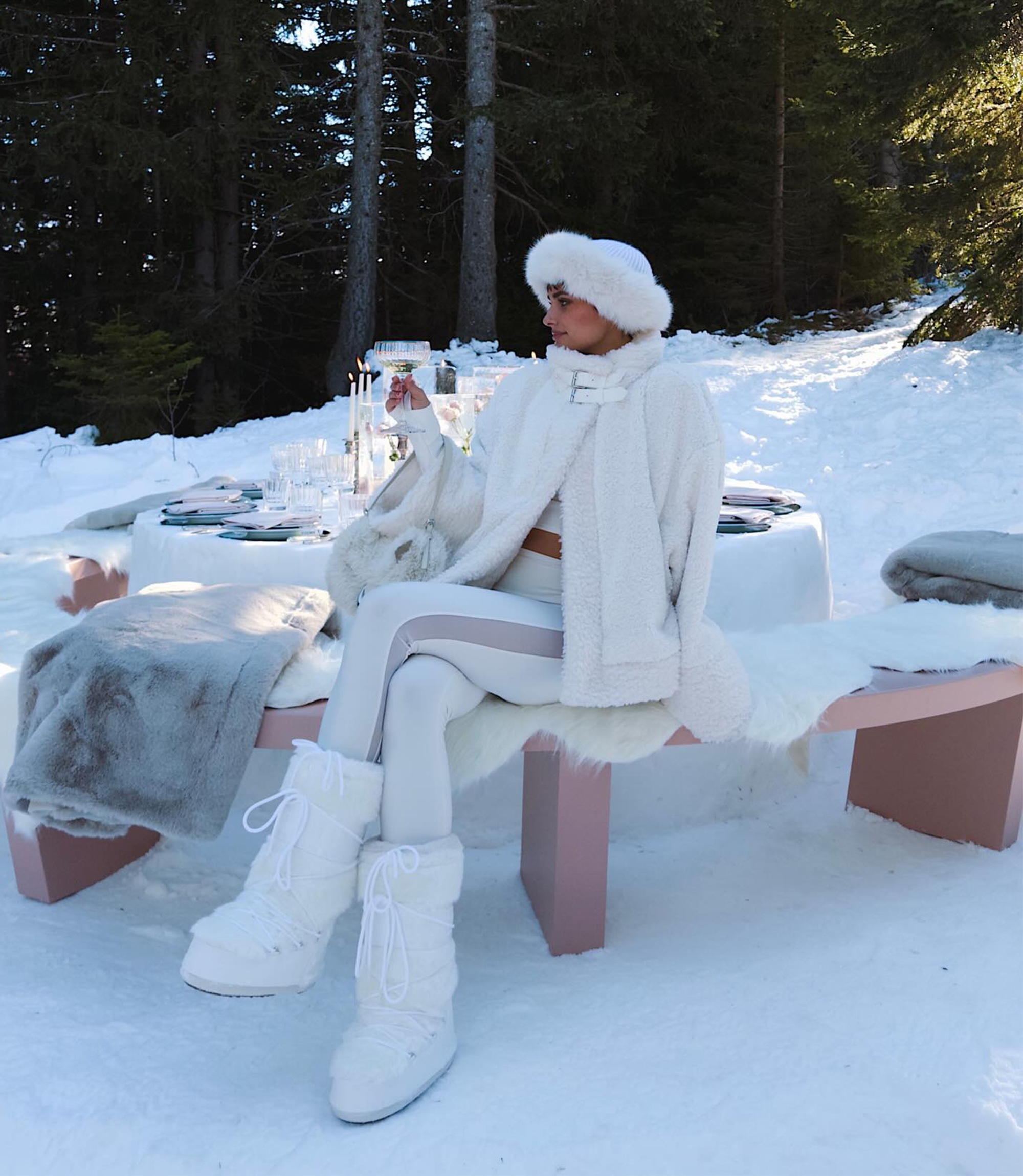 Monochromatic White Faux Fur Jacket and Moon Boots for a Cozy Apres Ski Look — Apres Ski Outfits