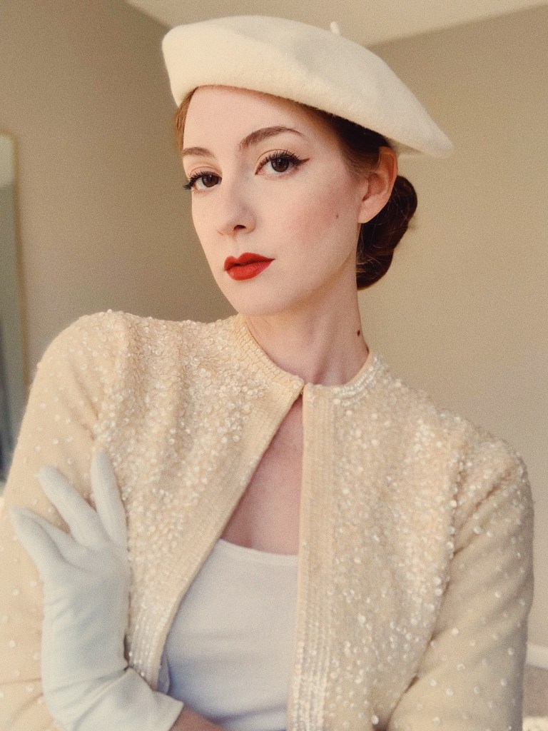 Beret Outfits