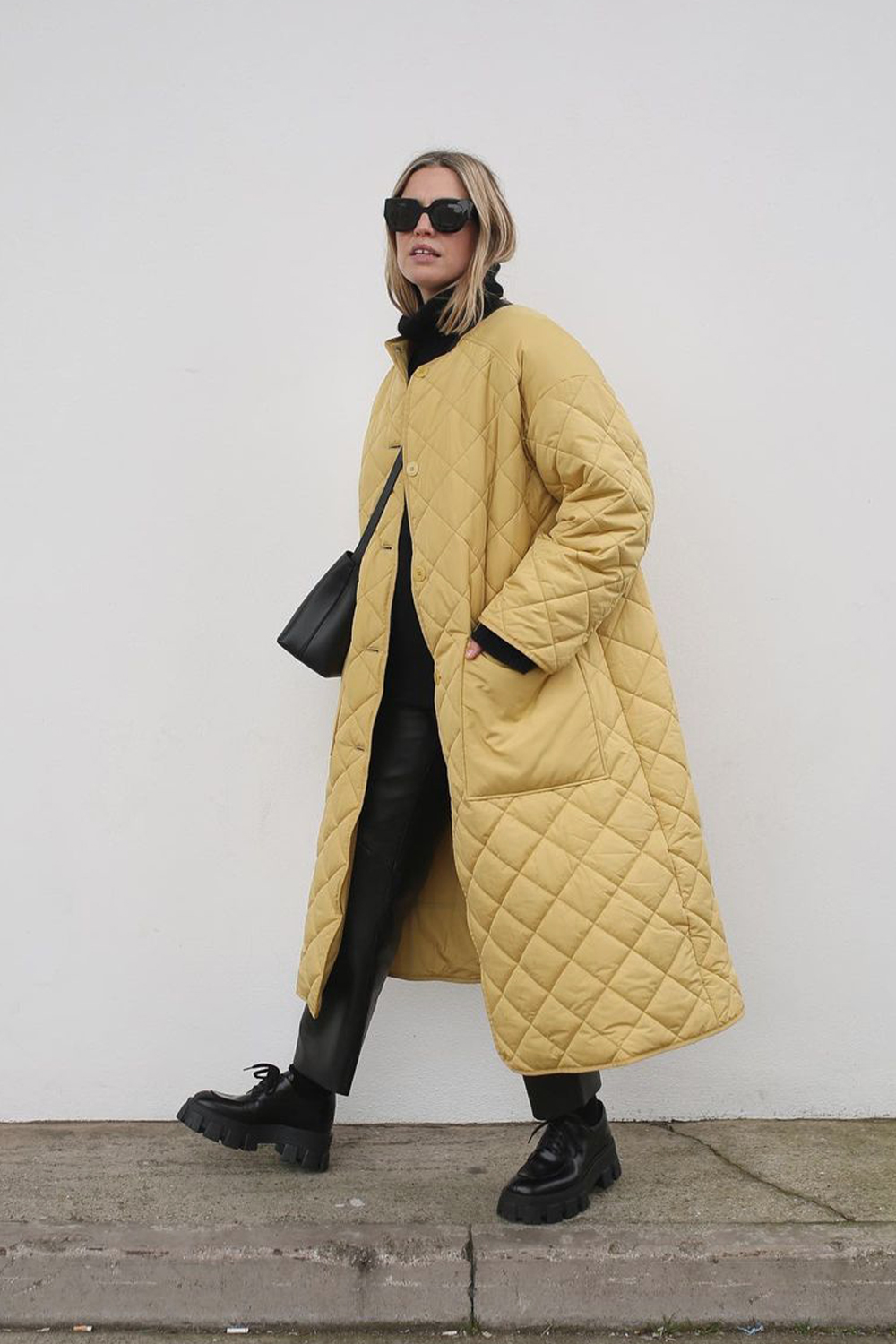 Casual Winter Wear Outfit Idea Long Puffer Coat Outfits