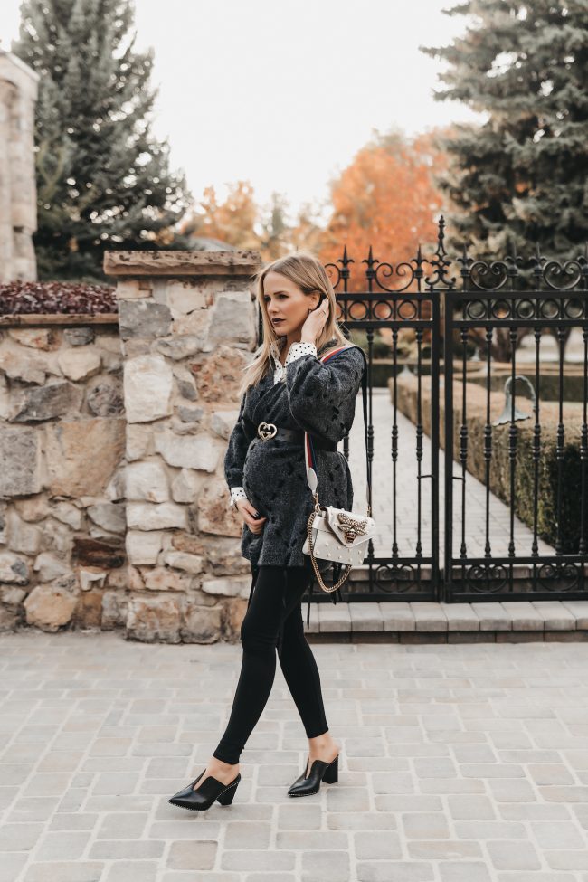 Patterned Knit Cardigan Maternity Style — Winter Maternity Outfits