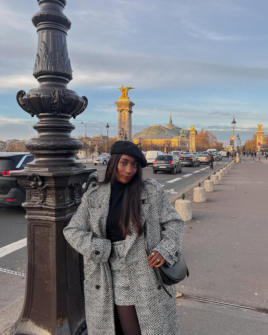 5 Items Parisians Rely On to Look Chic in Winter | Who What Wear