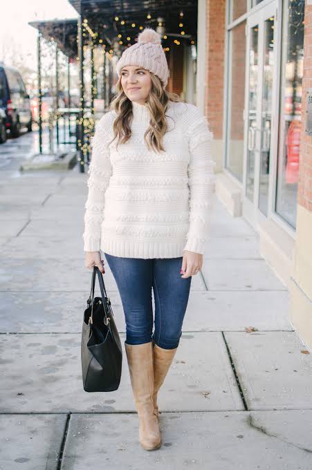 Textured White Sweater with Skinny Jeans and Knee-High Boots — Oversized Sweater Outfits