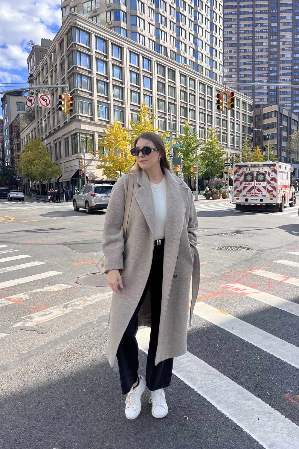 City Casual Outfit Idea — Neutral Winter Outfits