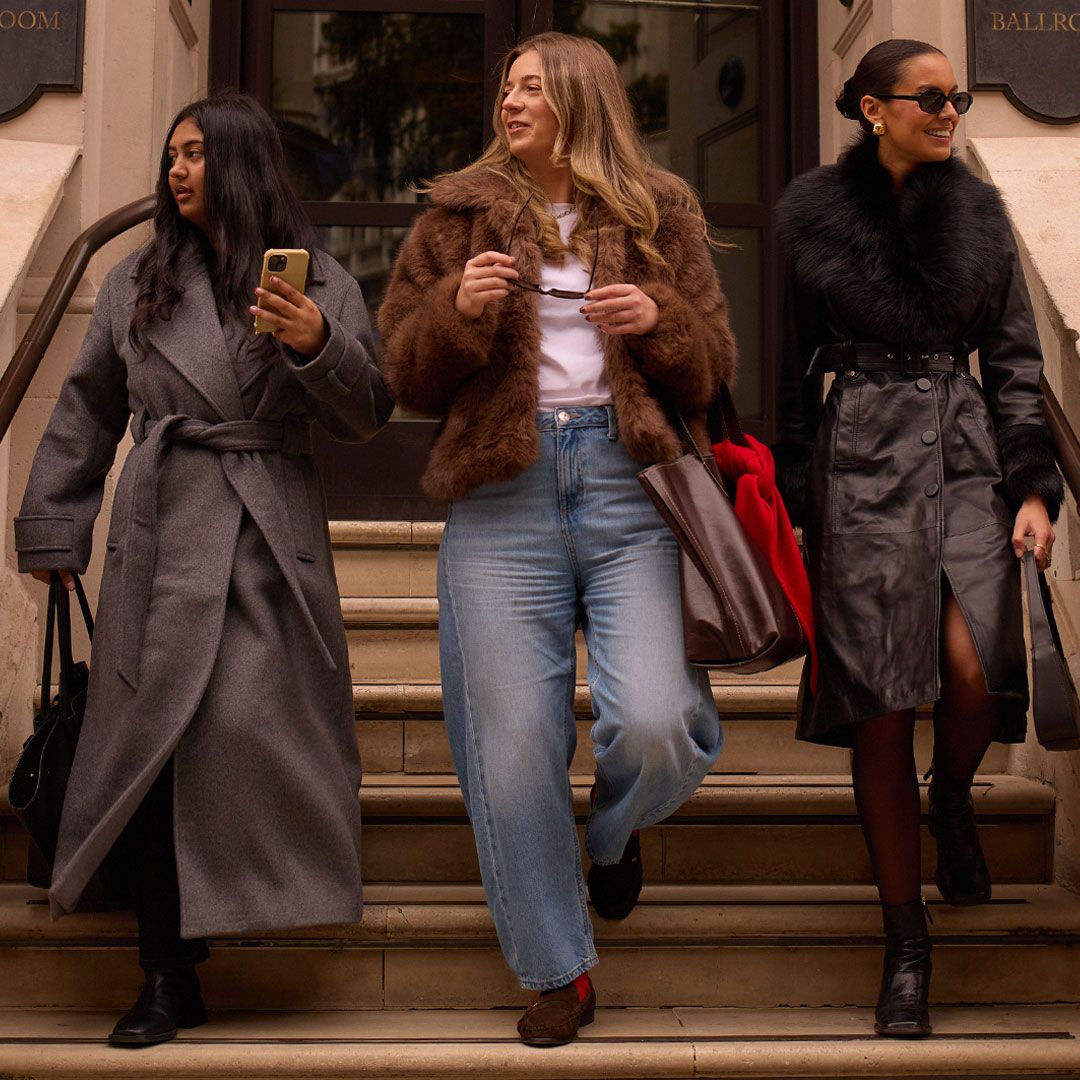 Chic Black Leather Trench with Fur Collar for Evening Polish — Late Winter Outfits