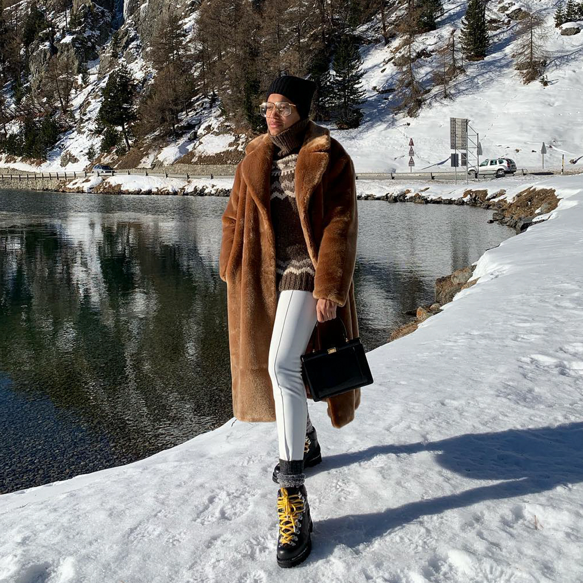 Luxurious Faux Fur Coat Over Ski Pants for Elevated Apres Ski — Apres Ski Outfits
