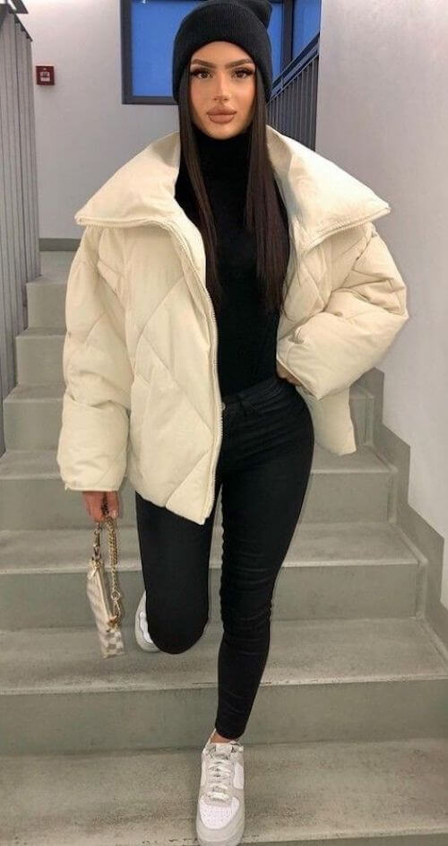 Puffer Jacket Practicality: Quilted Style with Skinny Jeans — Baddie Winter Outfits
