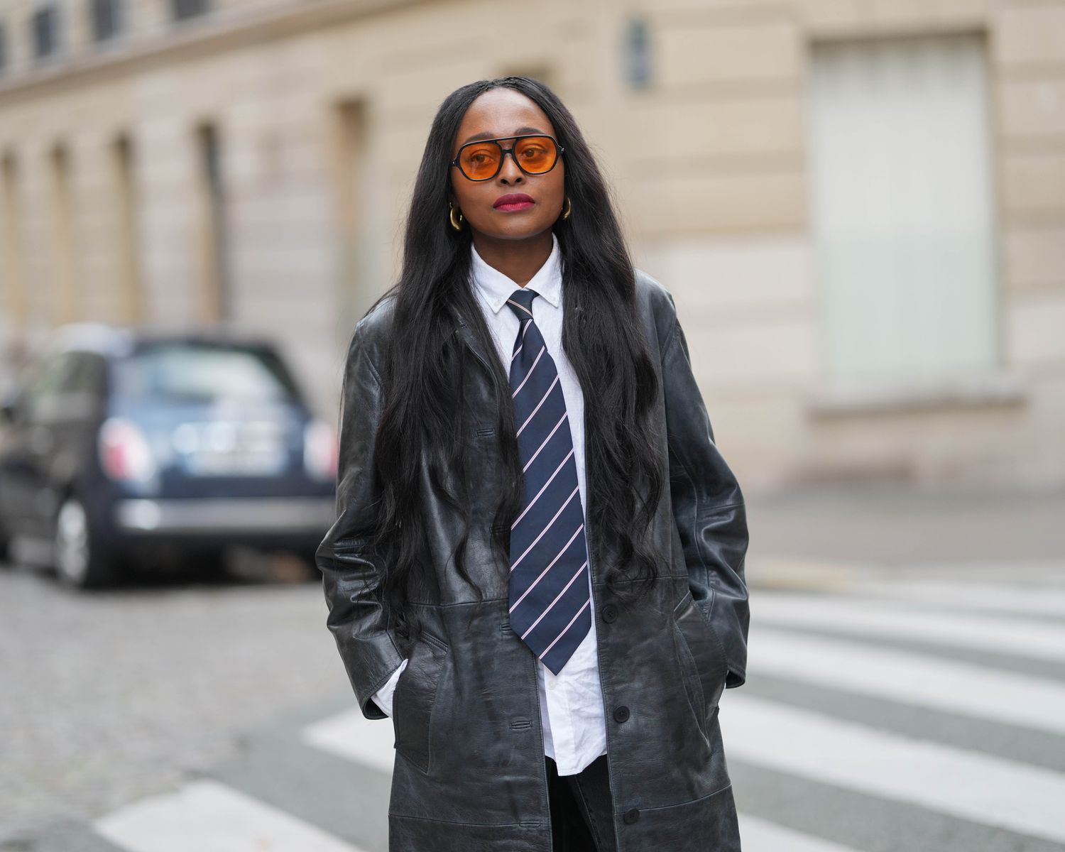 Black Pointed-Toe Shoes Outfit Idea — Winter Work Outfits