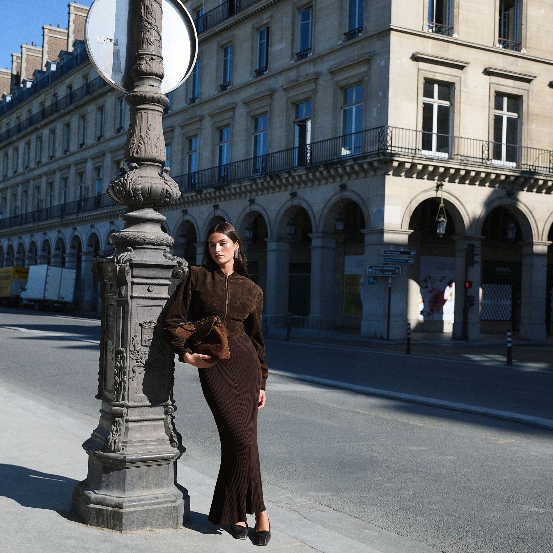 Monochromatic Brown Ribbed Dress and Suede Jacket — Early Winter Outfits