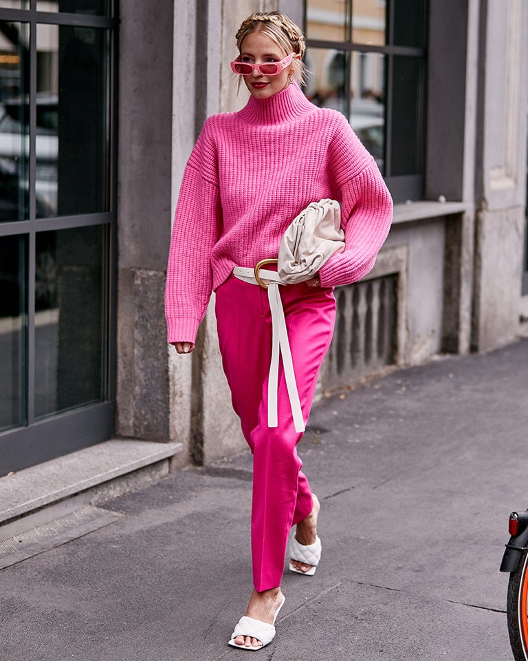 4 Oversized Sweater Outfit Ideas | Saks Fifth Ave