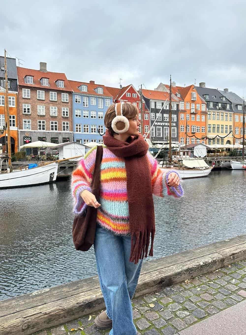 Oversized Pink Puffer Jacket with Pink Straight-Leg Trousers — Colorful Winter Outfits