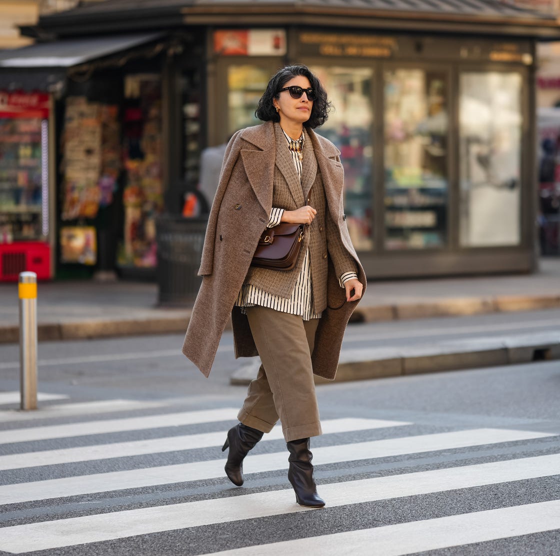 Draped Textured Coat Over a Neutral Base for City Exploration — Italy Winter Outfits