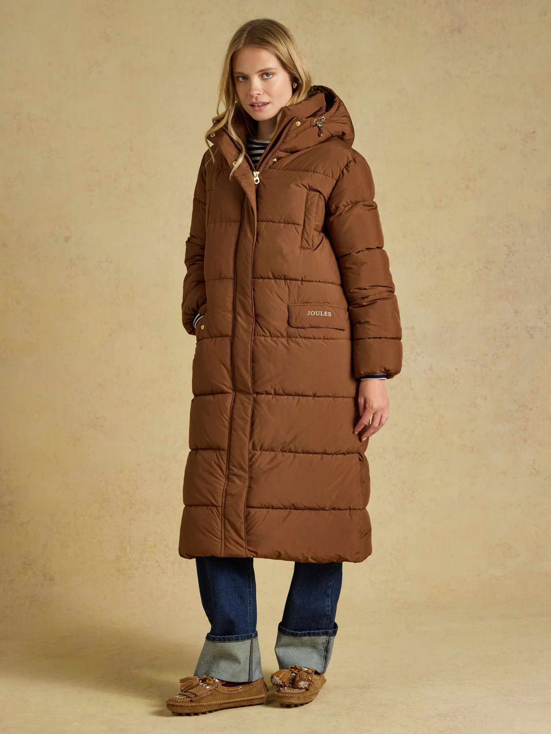 Casual Everyday Outfit Idea — Winter Coats for Women