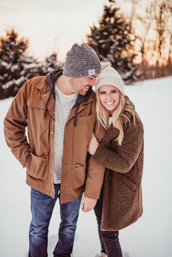 Sherpa and Knitwear Layers for a Cozy Couple's Winter Photo Sherpa and Knitwear Layers for a Cozy Couple's Winter Photo — Winter Family Photo Outfits