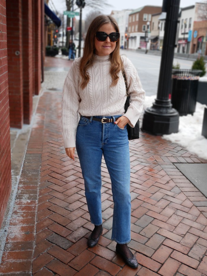 Classic Comfort: Cream Cable-Knit Turtleneck with High-Waisted Jeans Classic Comfort: Cream Cable-Knit Turtleneck with High-Waisted Jeans — Turtleneck Outfits