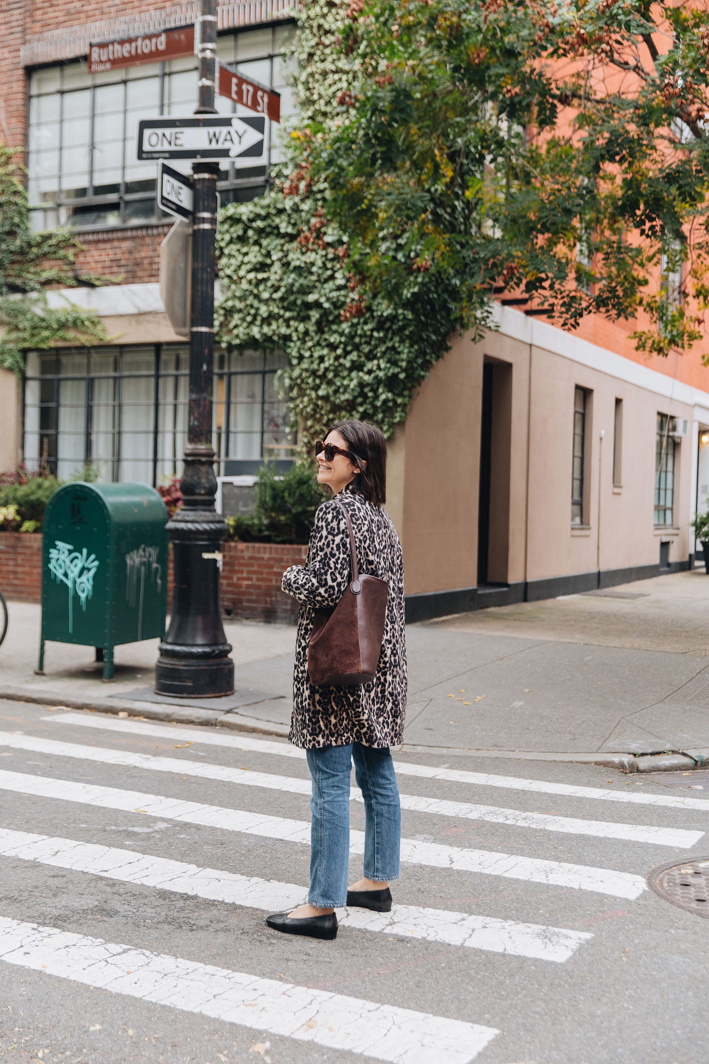Casual City Outfit Idea Casual City Outfit Idea — Leopard Coat Outfits