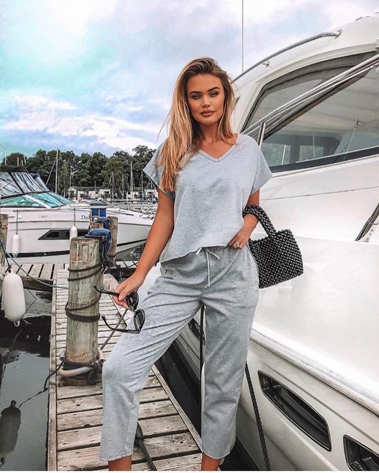 Tapered Trousers and V-Neck Tee for Streamlined Loungewear Tapered Trousers and V-Neck Tee for Streamlined Loungewear — Loungewear Outfits