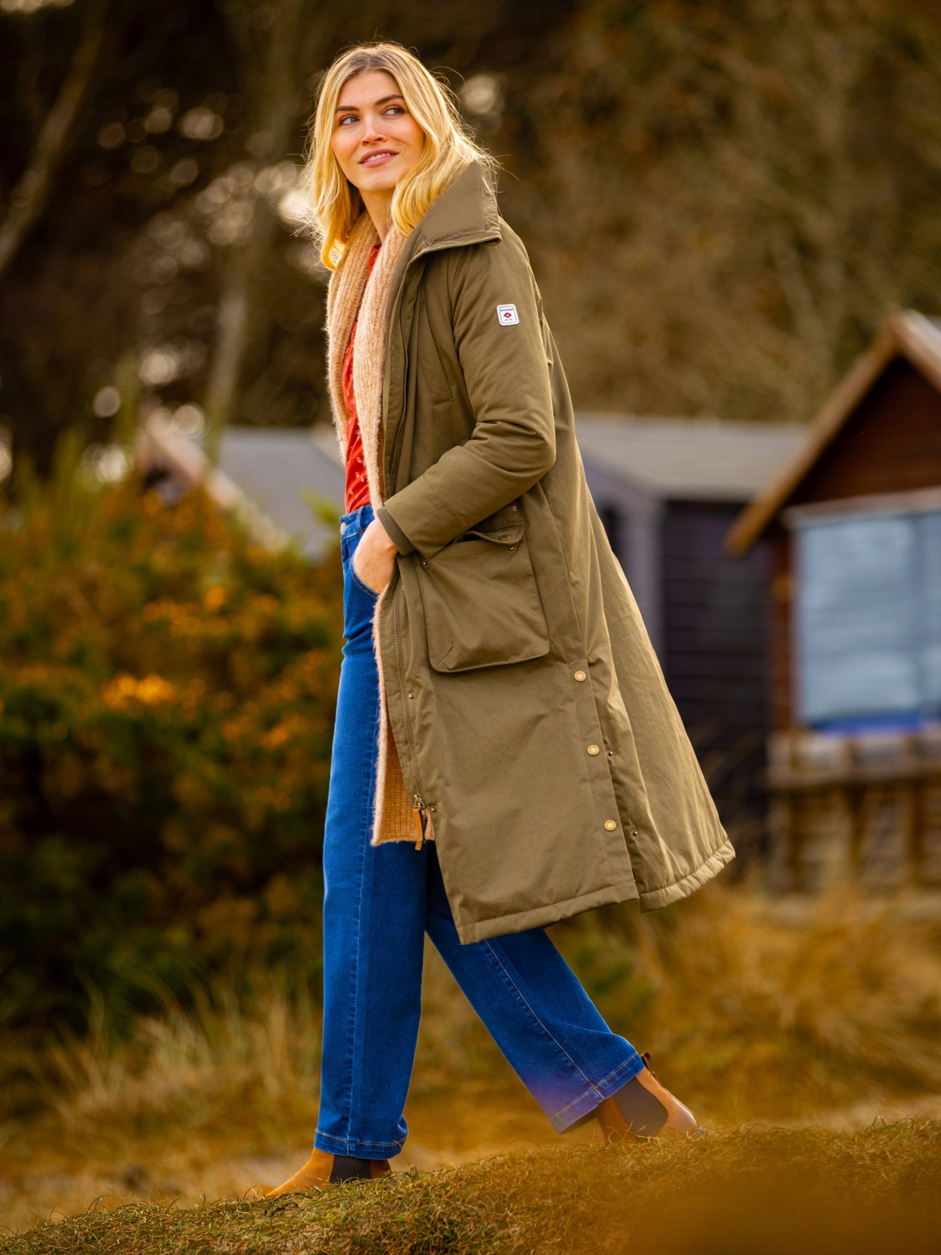 Brown Chelsea Boots Outfit Idea Brown Chelsea Boots Outfit Idea — Winter Layering Outfits