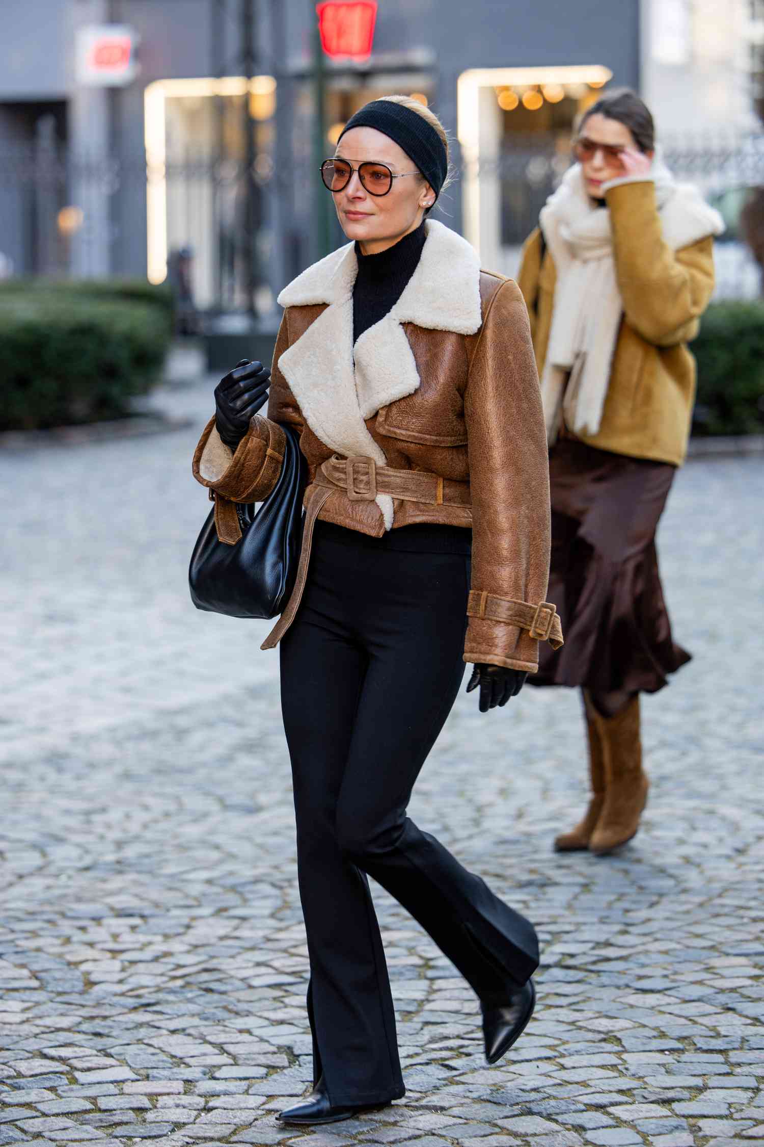 Belted Brown Shearling Aviator Jacket with Flared Pants Belted Brown Shearling Aviator Jacket with Flared Pants — Shearling Coat Outfits