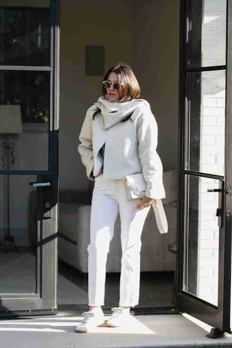 Casual Daytime Outfit Idea — Winter White Outfits
