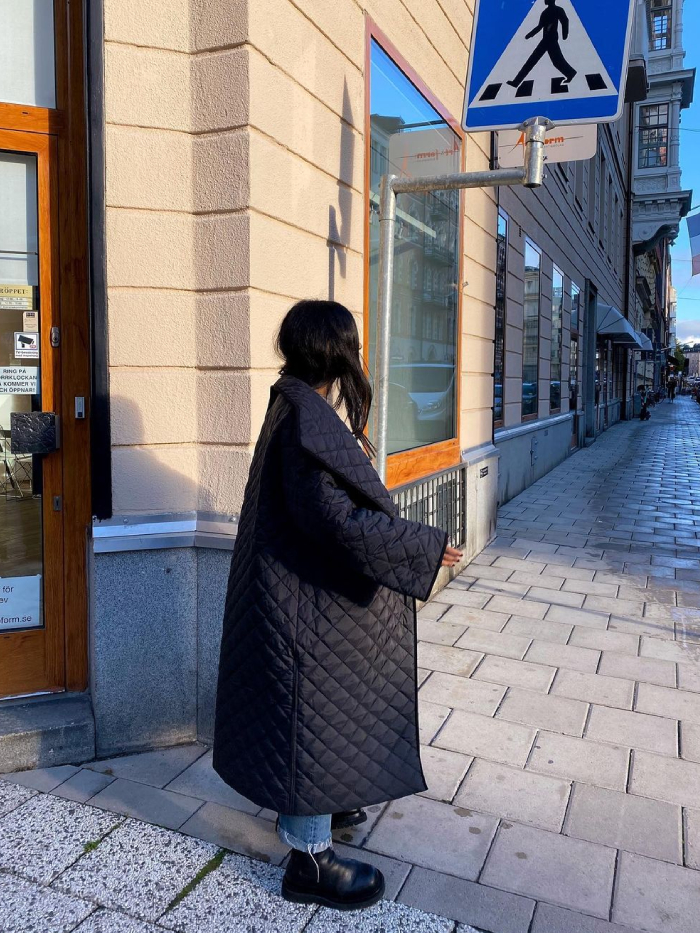 Black Platform Boots Outfit Idea Black Platform Boots Outfit Idea — Long Puffer Coat Outfits
