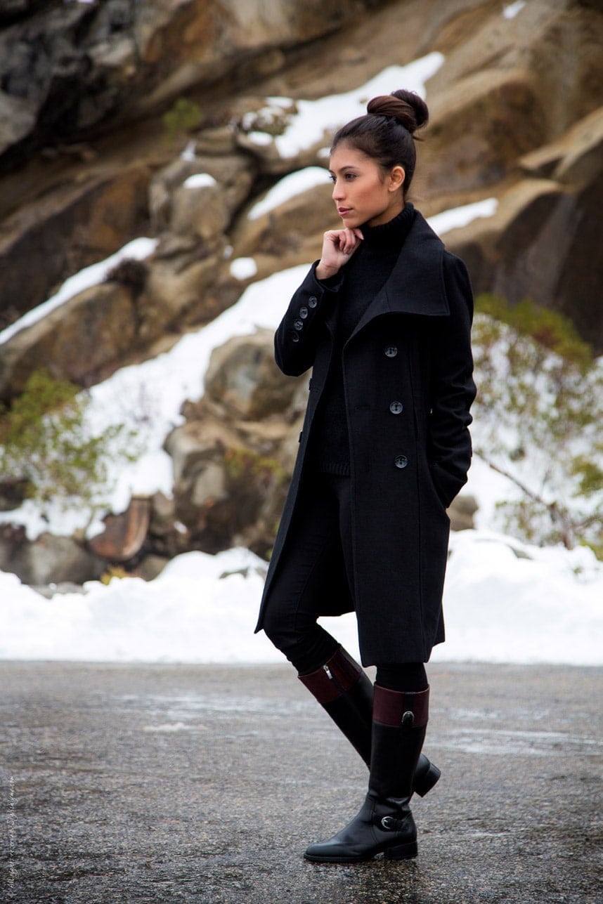 Elegant Black Wool Coat for Smart Casual Outings — Winter Outfits